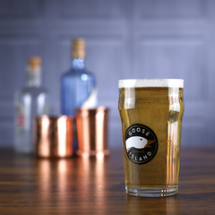 Goose Island Pint Glass 20oz / 568ml