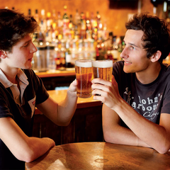 The Ultimate Pint Glass Head Booster 20oz / 568ml