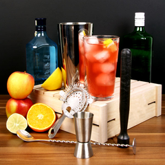 Boston Cocktail Shaker Set with Jigger Measure