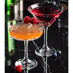 Estrella Martini 7.75oz / 220ml